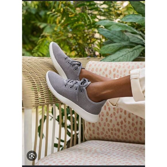 Allbirds tree runners in tan brown size 9 - Picture 9 of 9